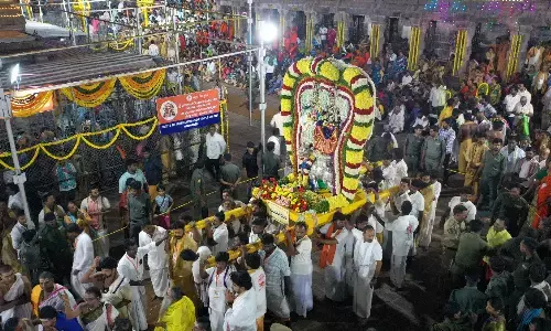 mahashivratri,  brahmotsavams, divotees,  srisailam