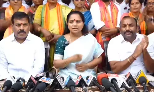 kalvakuntla kavitha, brs mlc,  sensational comments,  pink book