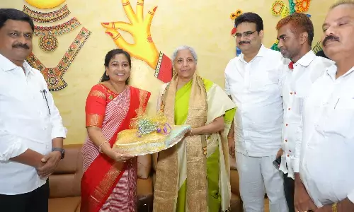 nirmala sitharaman, union finance minister, today,  visakhapatnam