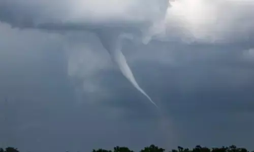 two children, died, tornadoes, america