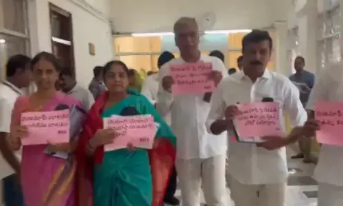 brs, protest, assembly sessions,  telangana