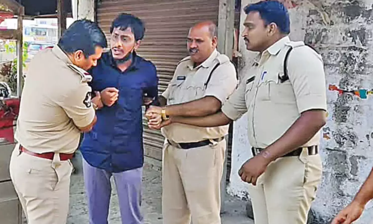 chebrolu kiran,  tdp leader, police,  court