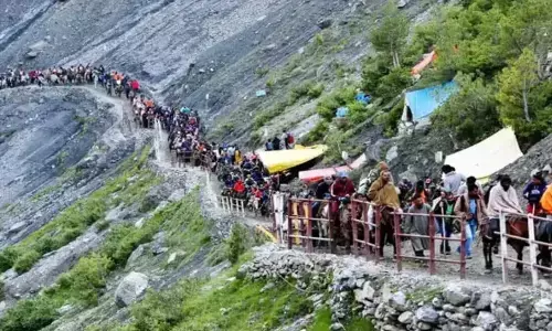 amarnath yatra, suspend,  heavy rains,  north india
