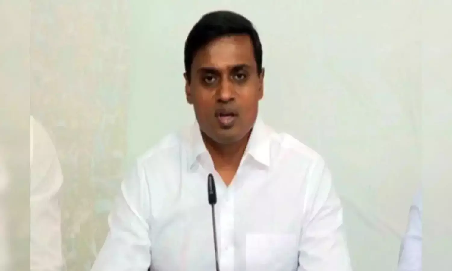 midhun reddy, ysrcp mp, liqour scam case, andhra pradesh