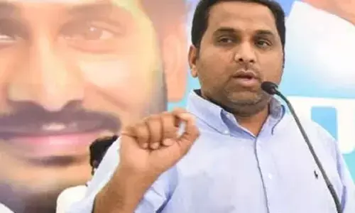 raj kasireddy, liquor scam case,  questioned, sit