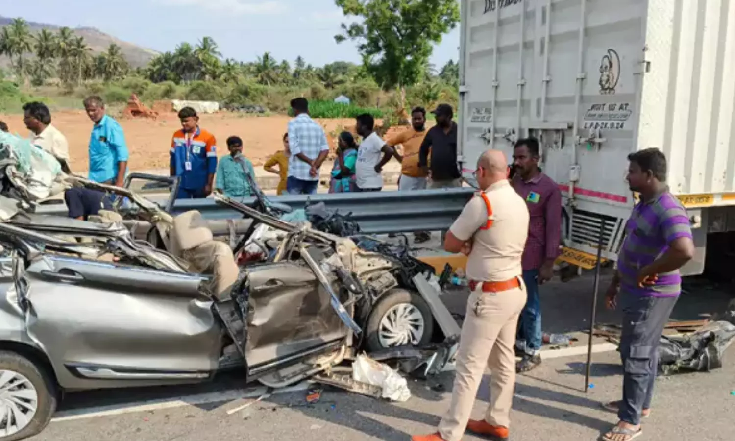 road accident, five people died, car, chittoor district