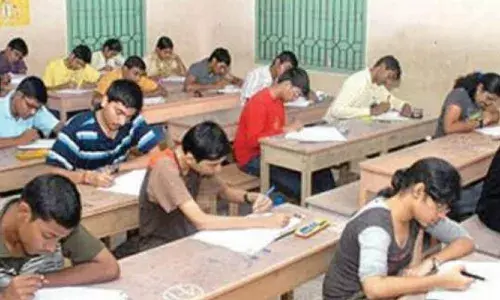hall tickets for students appearing for class 10th exams will be released today