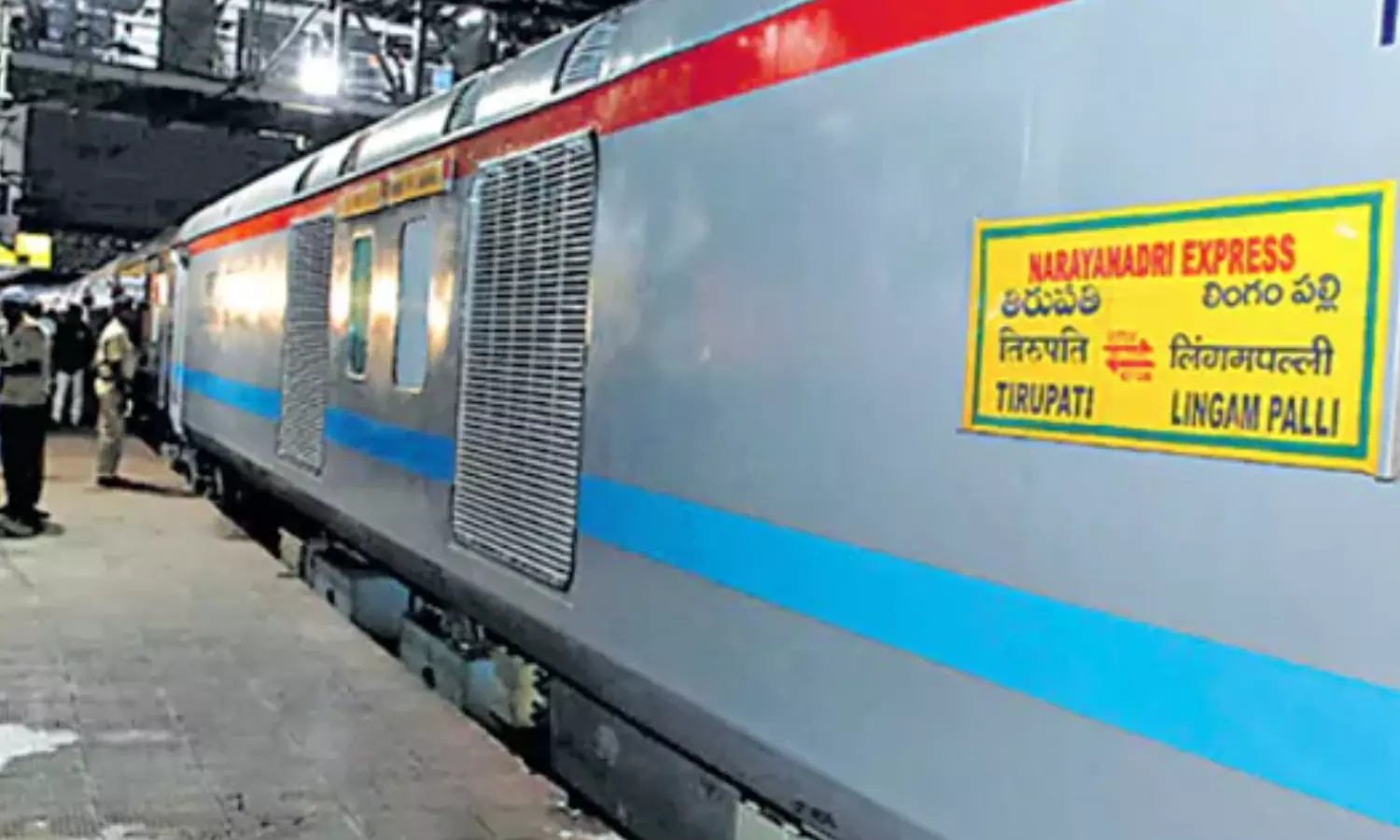 thefts, hyderabad, tirupathi,  narayanadri express