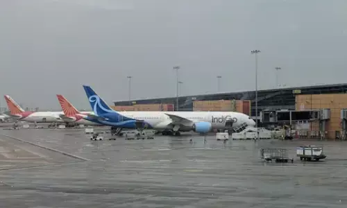 tensions, pakistan,  india,  airports