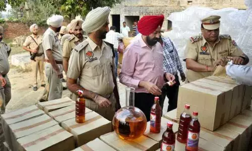 tragedy, adulterated liquor, fourteen people died,  punjab