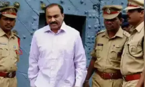 gali janardhan reddy, obulapuram mining case, verdict,  high court