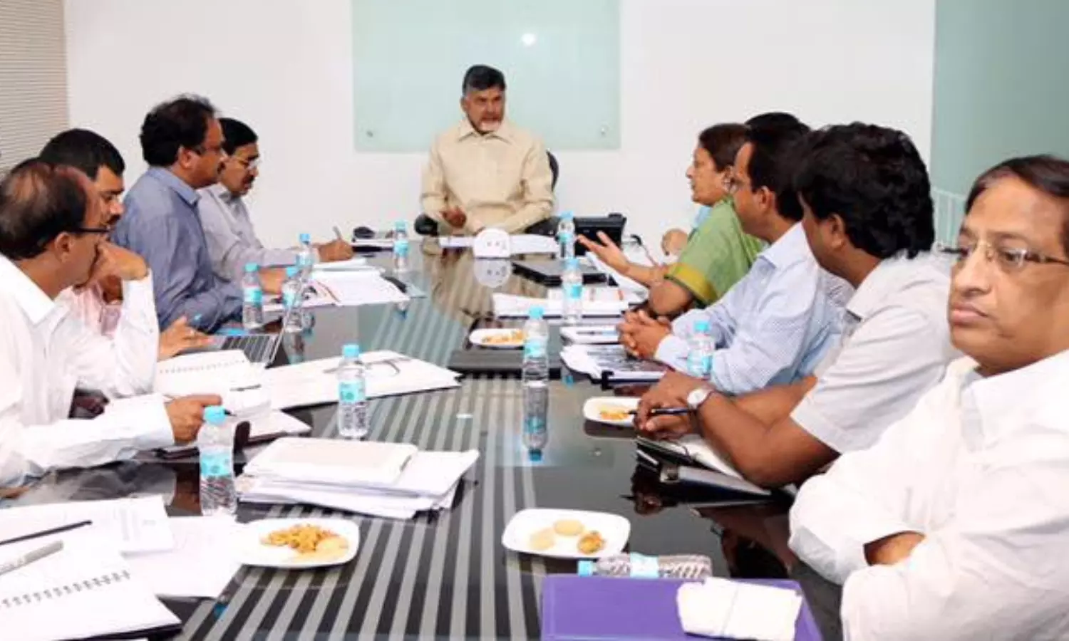 chandrababu, chief minister, meeting, crda