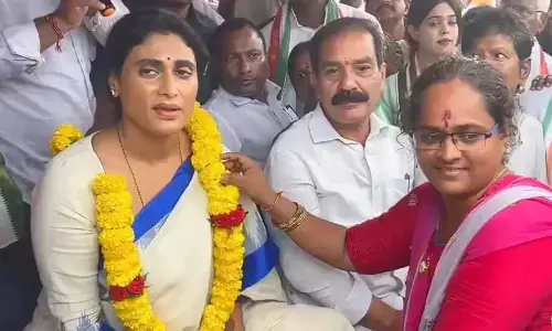 police, disrupt, deeksha,  ys sharmila