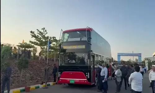 విశాఖలో డబుల్ డెక్కర్ బస్సుల సందడి.. త్వరలోనే!!