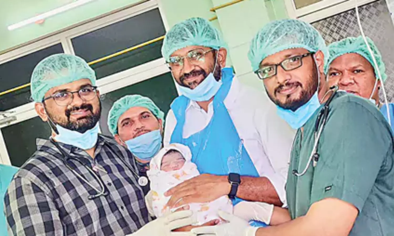collectors wife,  gave birth, government hospital,  bhadradri kothagudem