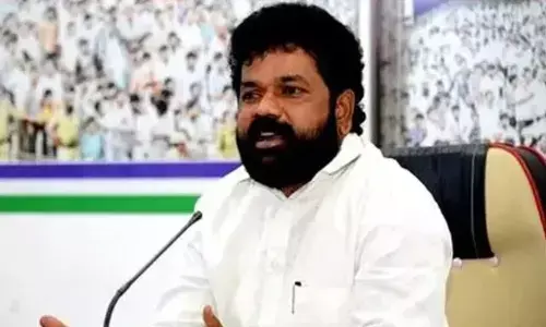 తుళ్లూరు పోలీసుస్టేషన్‌లోని లాకప్‌లో దోమలు కుడుతున్నాయి: నందిగం సురేష్‌