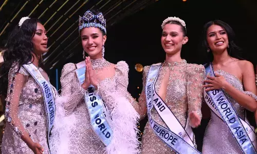 రొమ్ము క్యాన్సర్ భయం వెంటాడినా.. విజేతగా!!