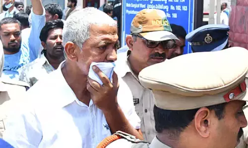 vallabhaneni vamsi,  ex mla, discharged, hospital