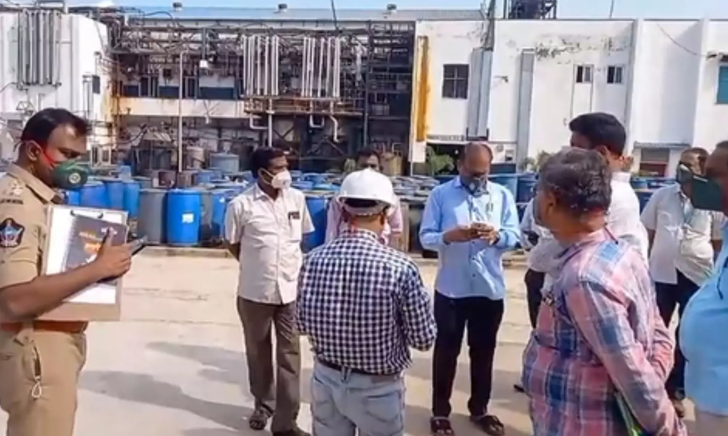 gas leak, two people died, paravada pharma city, anakapalle district