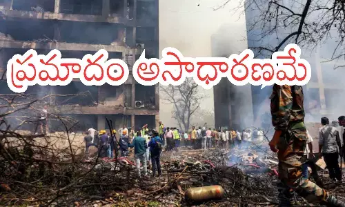 plane crash, both engines, pilot,  ahmedabad