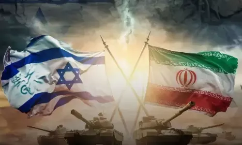 మరో యుద్ధం మొదలైంది.. ఇరాన్ పై ఇజ్రాయెల్ దాడులు