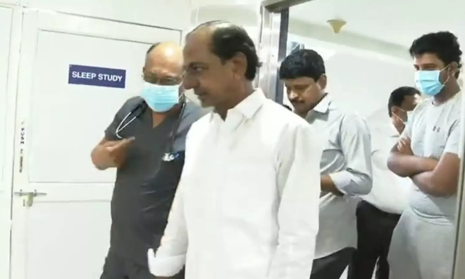 kcr, former chief minister, AIG hospital, check up