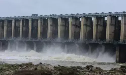 flooding, continues,  jurala project, telangana