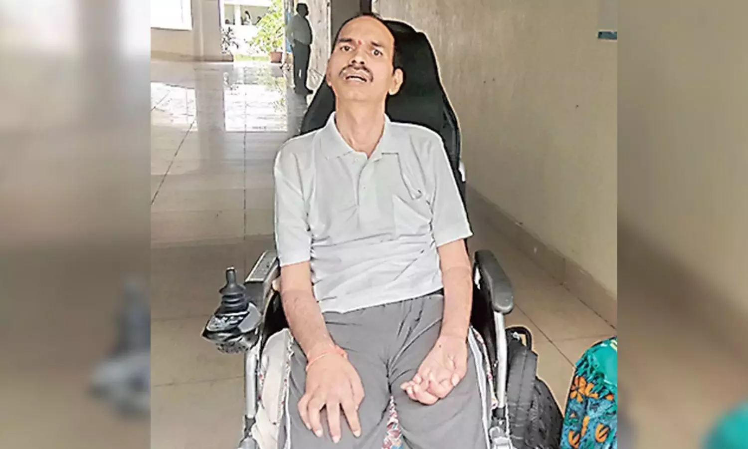 సార్జెంట్‌ రామసుబ్బారెడ్డిని ఆదుకోండి