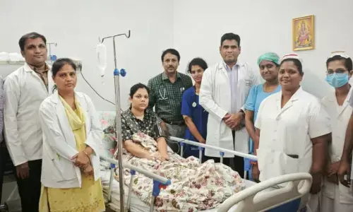 ప్రభుత్వాసుపత్రిలోనే సర్జరీ చేయించుకున్న కలెక్టర్