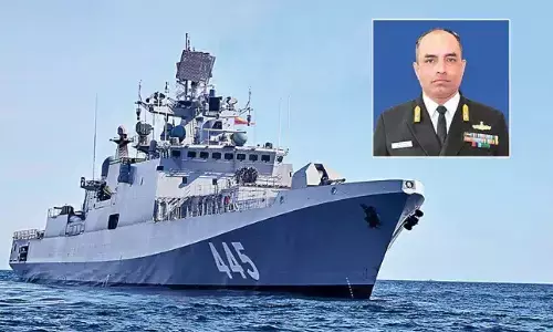 రష్యా నుండి యుద్ధ నౌకను తీసుకొస్తున్న తెలుగు వ్యక్తి శ్రీధర్‌