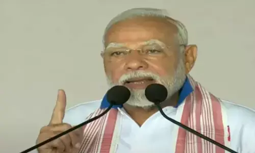 narendra modi, prime minister, yoga, visakhapatnam