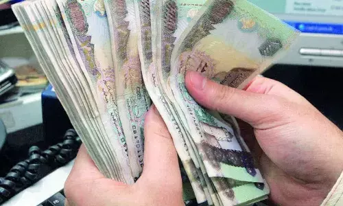 ఒక్క రోజు పని చేయకపోయినా 26 లక్షల జీతం