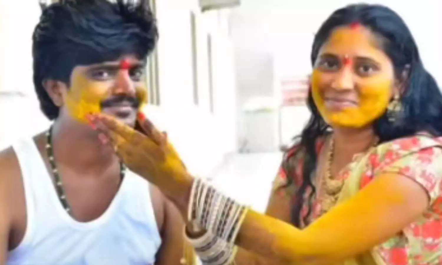 పెళ్లయిన 29 రోజులకే పక్కా ప్లాన్ తో!!