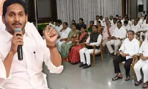 ys jagan, ycp chief , key meeting, ap politics