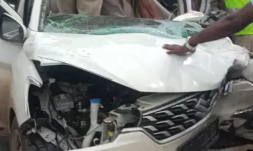 road accident, two people died , durgapuram, kodada mandal