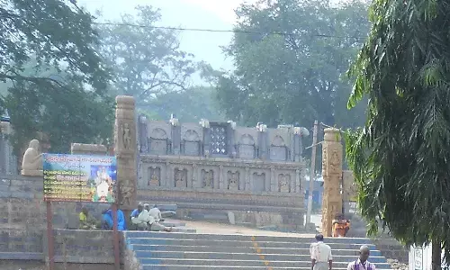 rtc bus, services, suspended, kasinayana jyoti kshetra