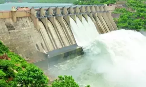 floodwater, heavy rains, five gates,  srisailam reservoir