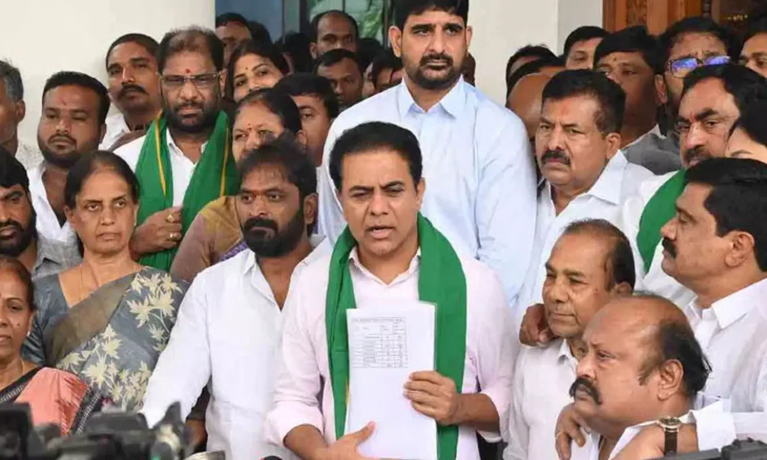 ktr, brs working president, discuss, farmer issues