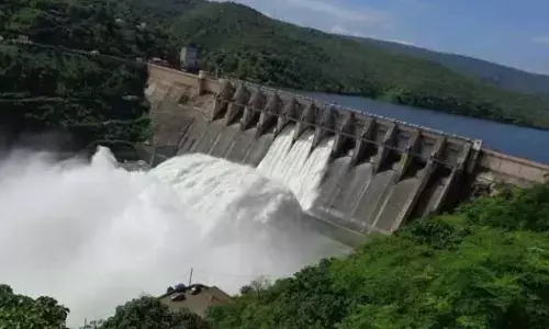 flood water, tourists, increase,  srisailam reservoir