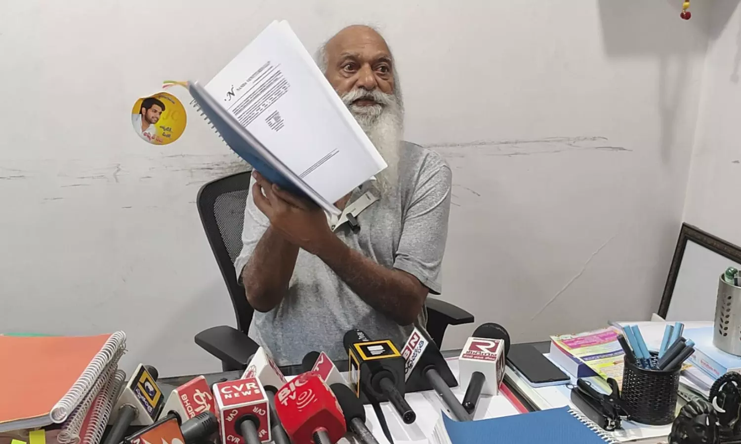 jc prabhakar reddy, anger, ys jagan, ex chief minister