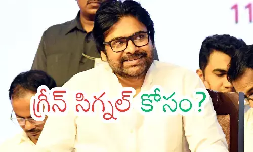 pawan kalyan,  jasa sena, leaders, ap politics