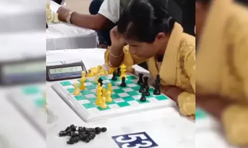 చూపు లేకపోయినా చెస్ లో రాణిస్తున్న సానియా