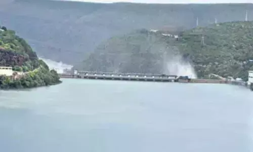 flood water,  reaching,  tourists, srisailam
