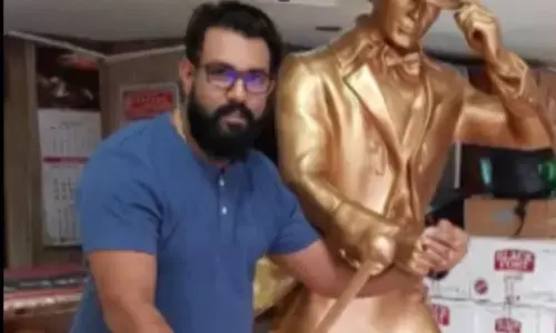 8 ఏళ్ల క్రితం కూలీ.. ఇప్పుడేమో ఏకంగా 500 కోట్లు దోచేశాడు