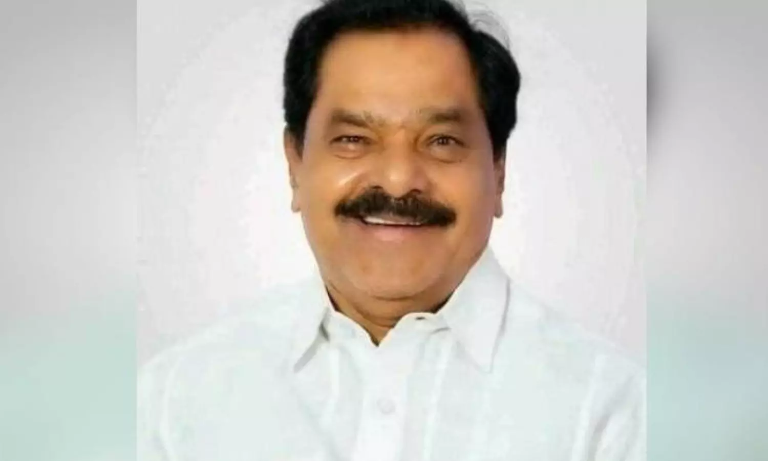 narayana swamy, former minister, special investigation team, liquor scam case