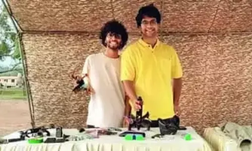 హాస్టల్ లో డ్రోన్స్ తయారు చేస్తూ ఉంటే.. ఆర్మీ కొంటోంది