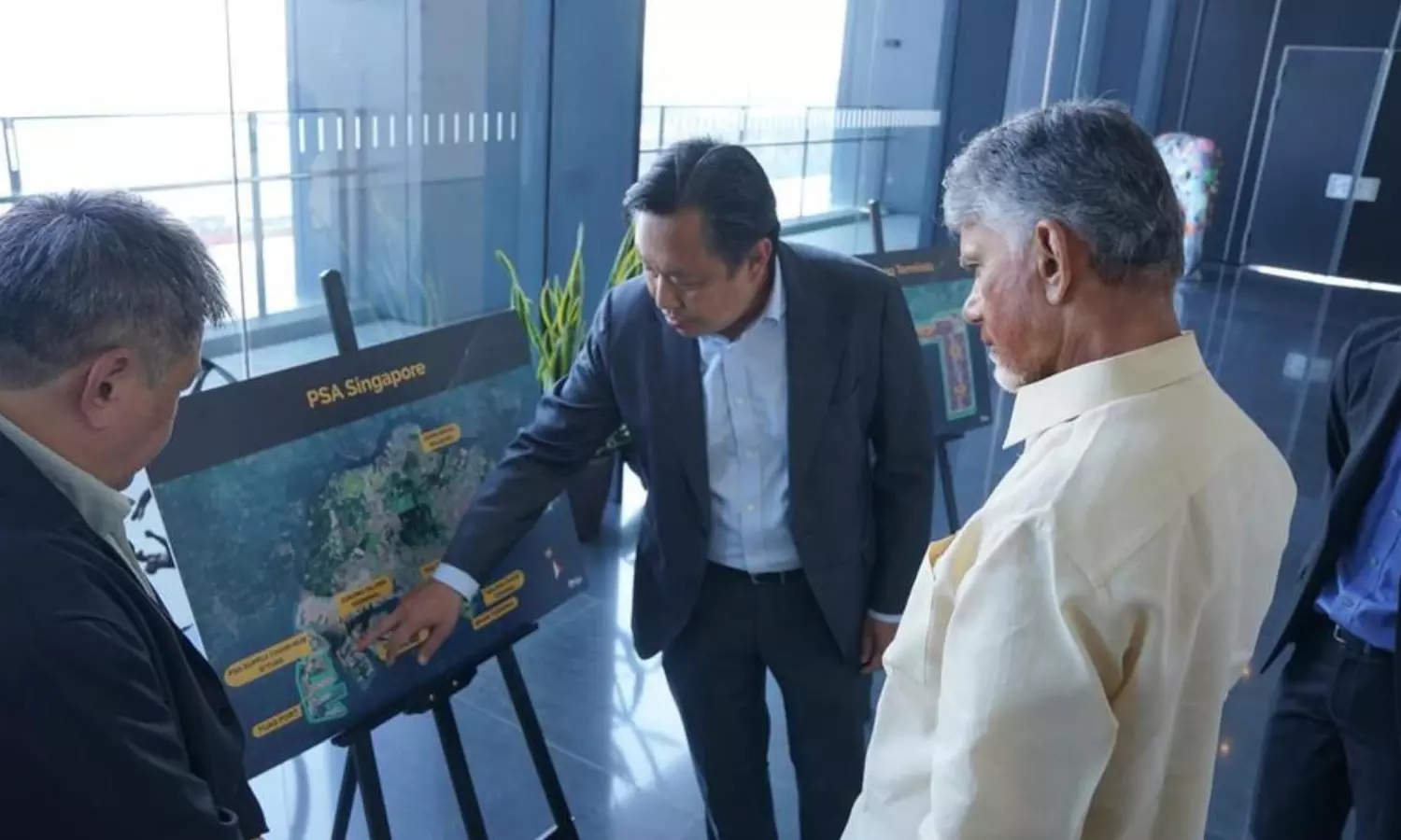 chandrababu, chief minister,   industrialists, singapore