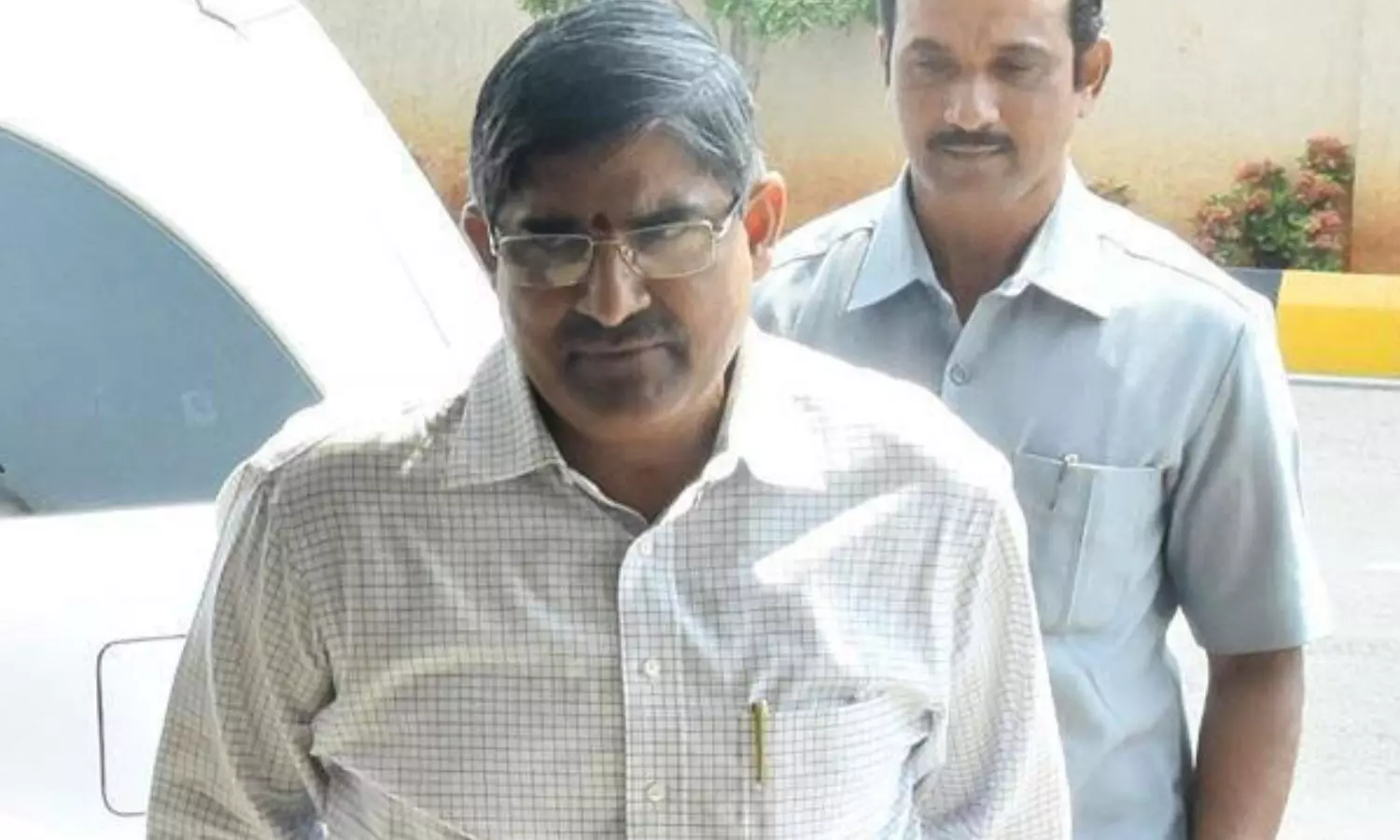 lv subrahmanyam, former chief secretary,  darshan at tirumala easy, artificial intelligence