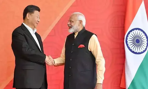 అంగుళం ఇస్తే.. మైలు తీసుకుంటాడు..!