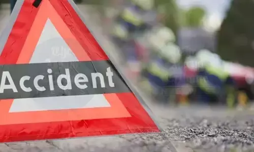 road accident, three people died,  rangareddy district,  telangana